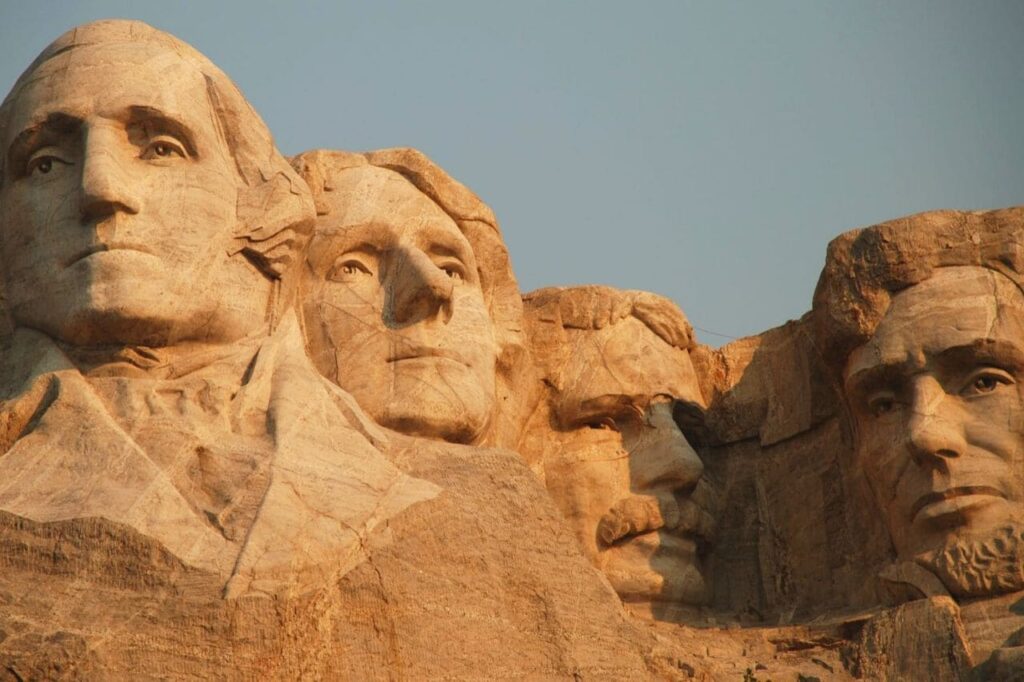 Mount Rushmore, Top Ten Tourist Attractions In USA, Top 10 Places to visit in USA